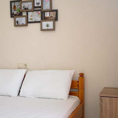 Anastasios Room'S Olympiakí Aktí Exterior foto